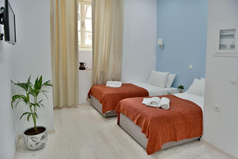 Hotel Douskos Port House à Hydra  Extérieur photo